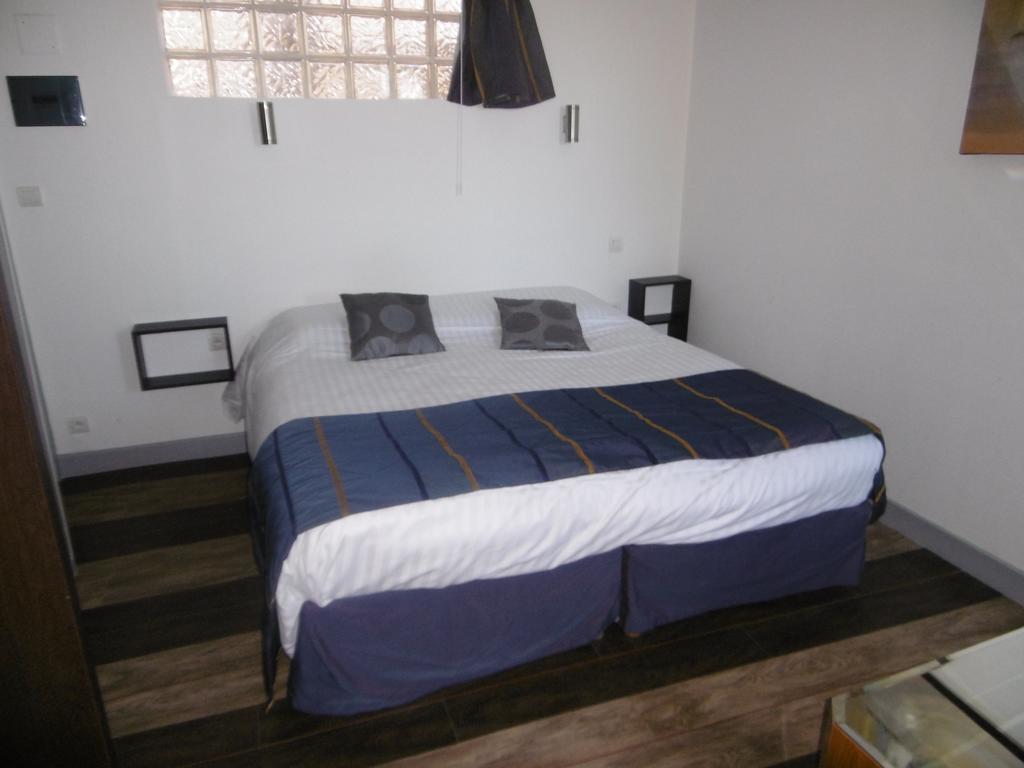 Hotel De L'Arrivee Guingamp Ngoại thất bức ảnh